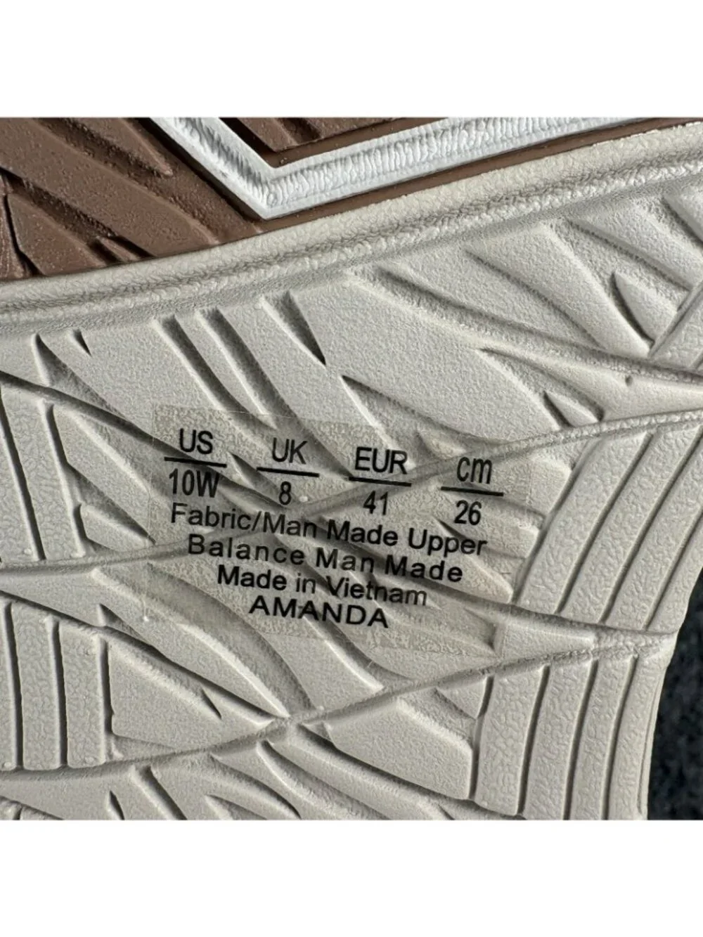Ryka Amanda Women’s US 10W Wide Tan Mid Top Hiking Boots Comfort New Without Box